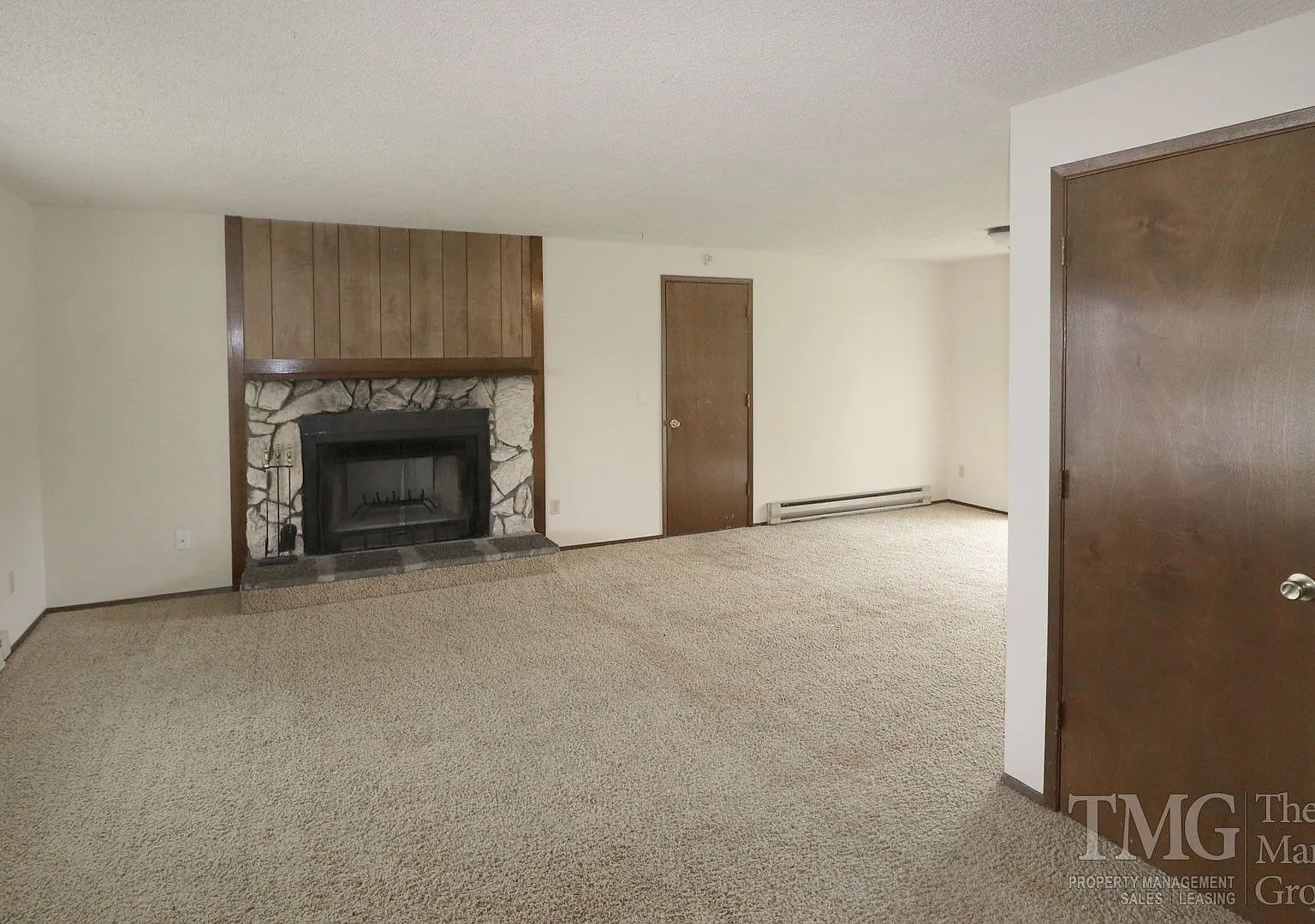 Bright 3 BD Ranch In Washougal with Functional Layout! Minutes to Parks, Rivers, and More! — Photo 3