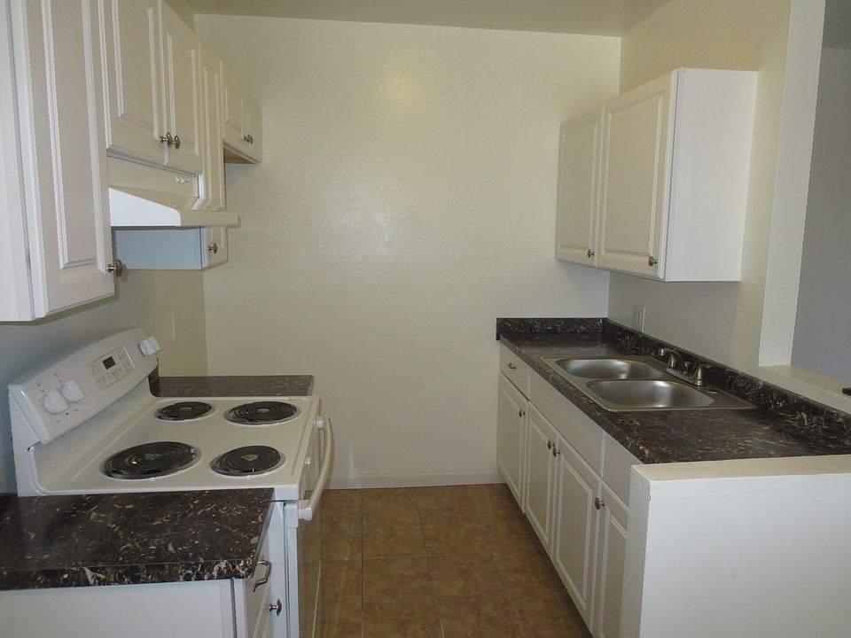 1st image of 2537 Hancock St APT 9