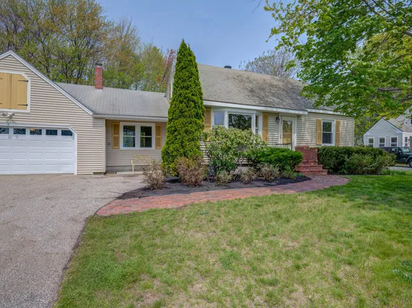 6 Asselyn Drive, Scarborough, ME 04074