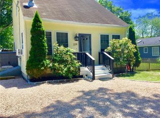 219 Juniper Rd, South Kingstown, RI 02879