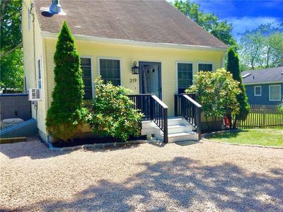 219 Juniper Rd, South Kingstown, RI, 02879