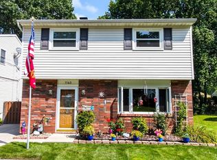 1163 Garden Rd, Willoughby, OH 44094