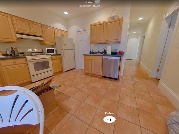 5th image of 125 Hampshire St #14