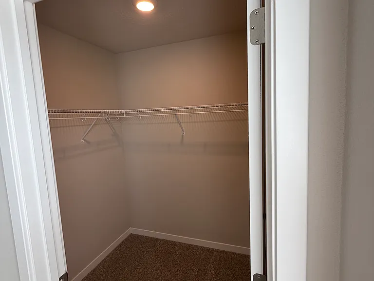 17021 Persimmon Ln — Photo 23