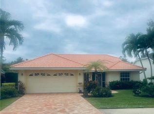 5180 Lochwood Ct, Naples, FL 34112