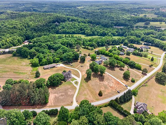 4th image of 675 Marshall Clark Rd
