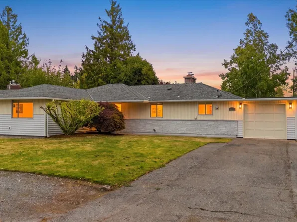 23107 84th Avenue W, Edmonds, WA 98026