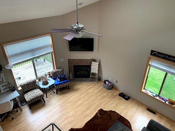 3rd image of 1792 Sara Ct