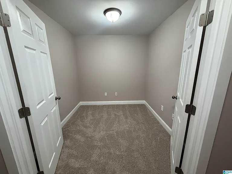 5744 Colony Ln — Photo 14
