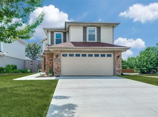 3723 Clover Hill Ln, Carrollton, TX 75007