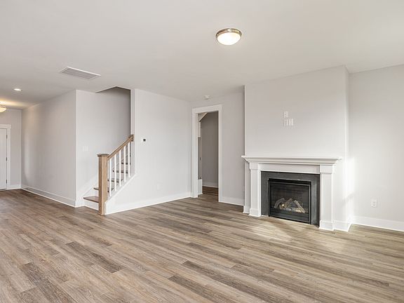 5th image of 2340 Whitewing Ln