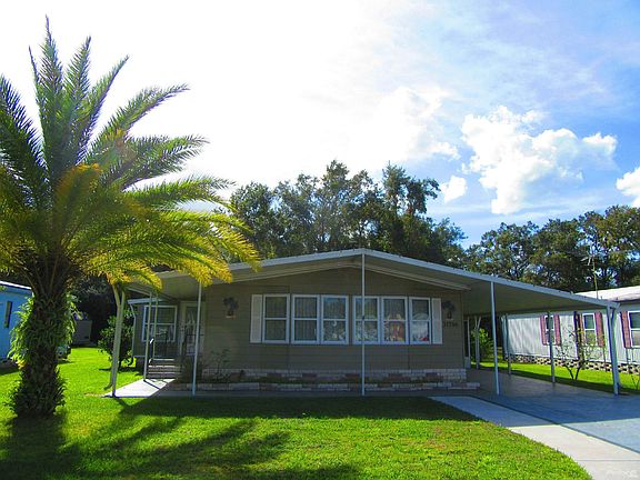 37706 Tahitian Court  in Zephyrhills Fl.
