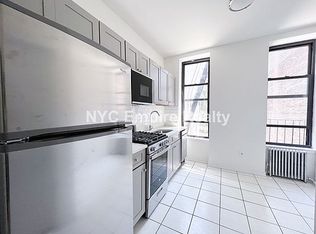692 9th Ave #3E, New York, NY 10036