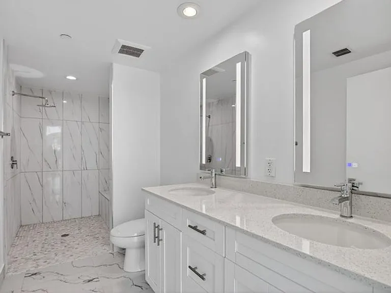 250 W Hidden Valley Blvd #104 — Photo 16