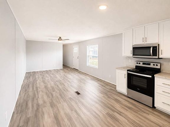 2nd image of 112 Ridge Way
