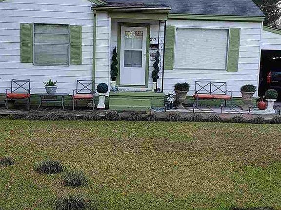 5th image of 217 Cunningham Dr