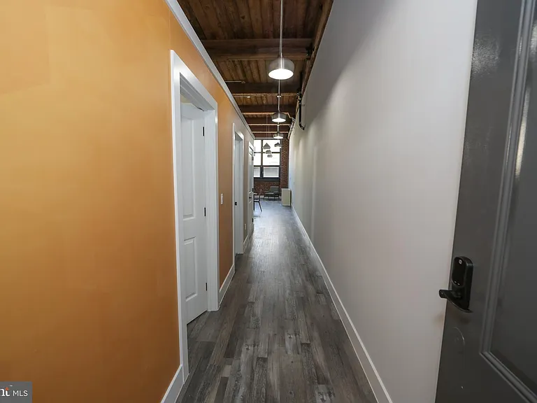 1825 E Atlantic St #105 — Photo 7