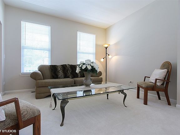 2nd image of 433 Windham Trl