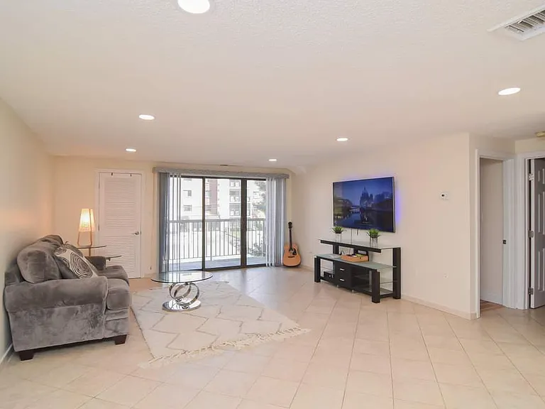 30 Revere Beach Pkwy #212 — Photo 2