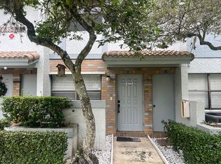 9779 Riverside Dr #66-3, Coral Springs, FL 33071