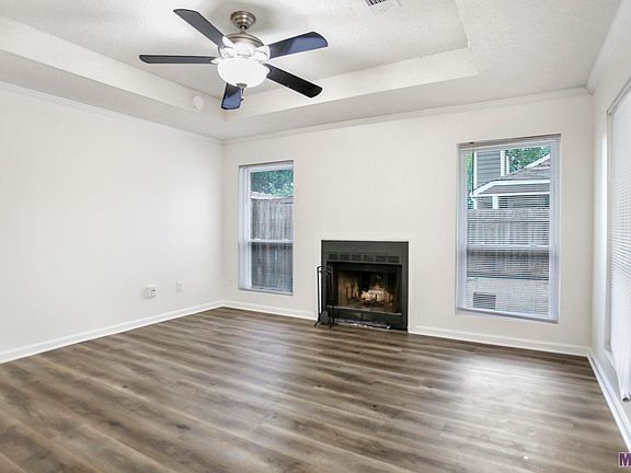 4th image of 15684 Riverdale Ave E