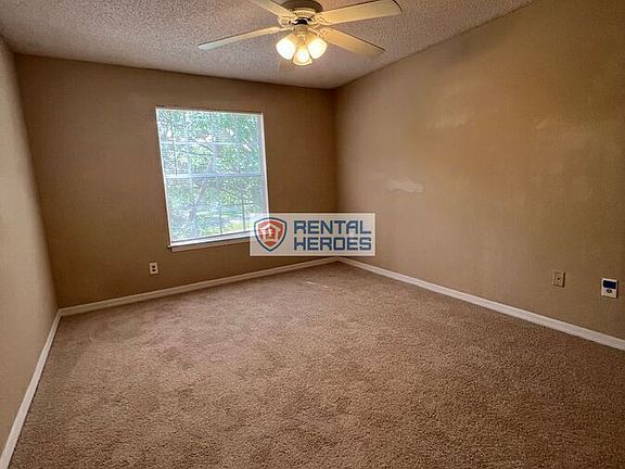 5th image of 1021 S Hiawassee Rd APT 3926