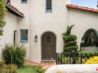 3716 Effingham Pl, Los Angeles, CA, 90027