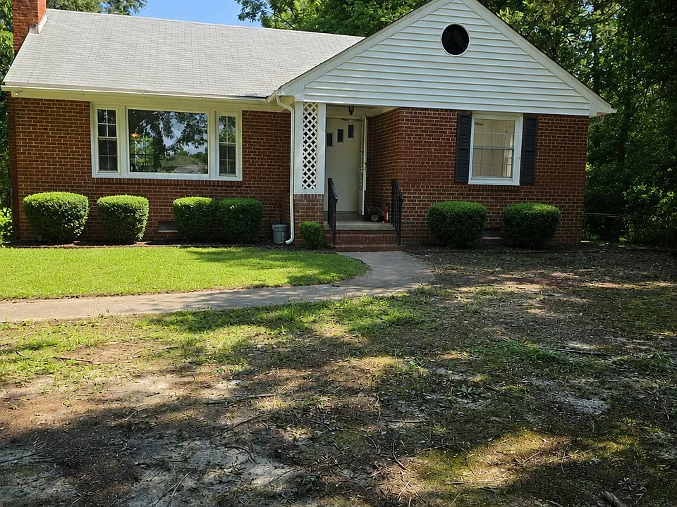 8160 Lee Davis Rd