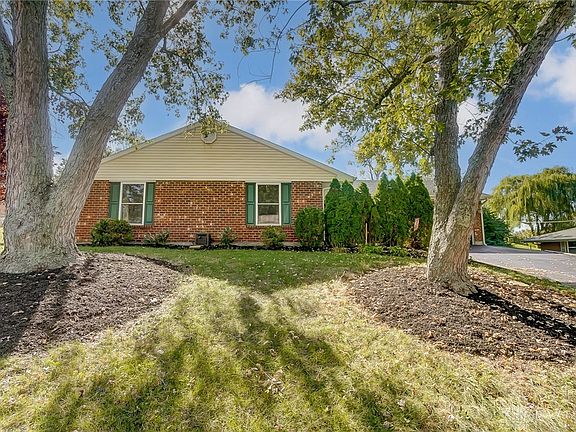 2nd image of 5907 Verdi Dr