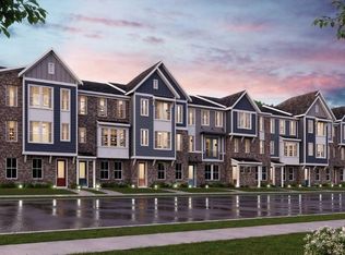 7240 Otley Dr, West Chester, OH 45069