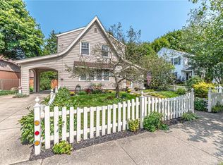 25 Medford Ave, Akron, OH 44310