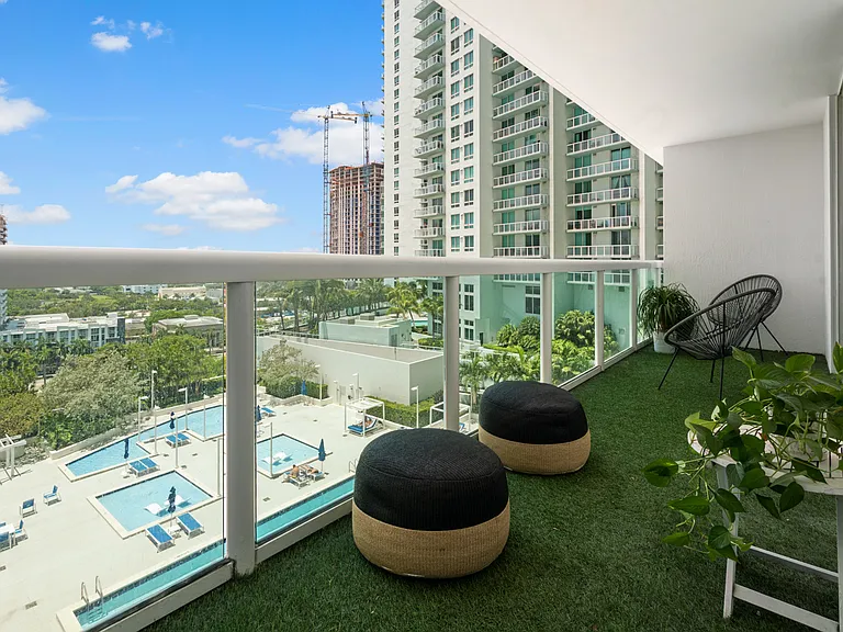 1800 N Bayshore Dr #1604 — Photo 16