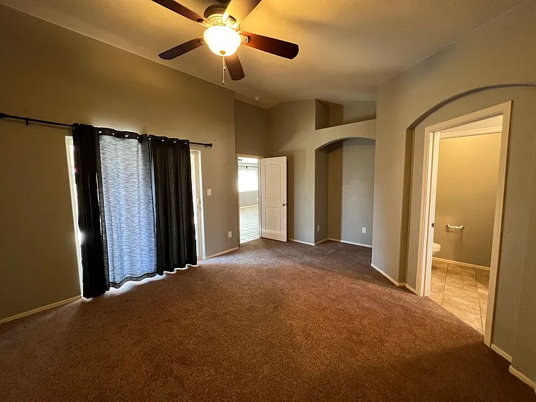 6565 E 33rd Ln — Photo 18