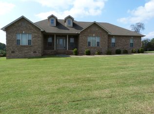 115 Illinois Ave, Seymour, TN 37865