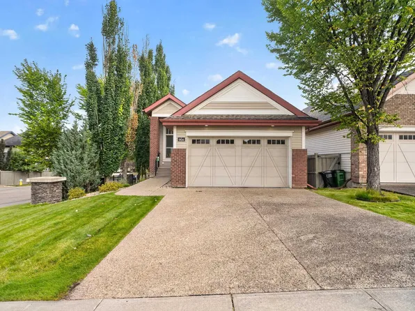 904 Armitage Ct SW, Edmonton, AB T6W 0K6