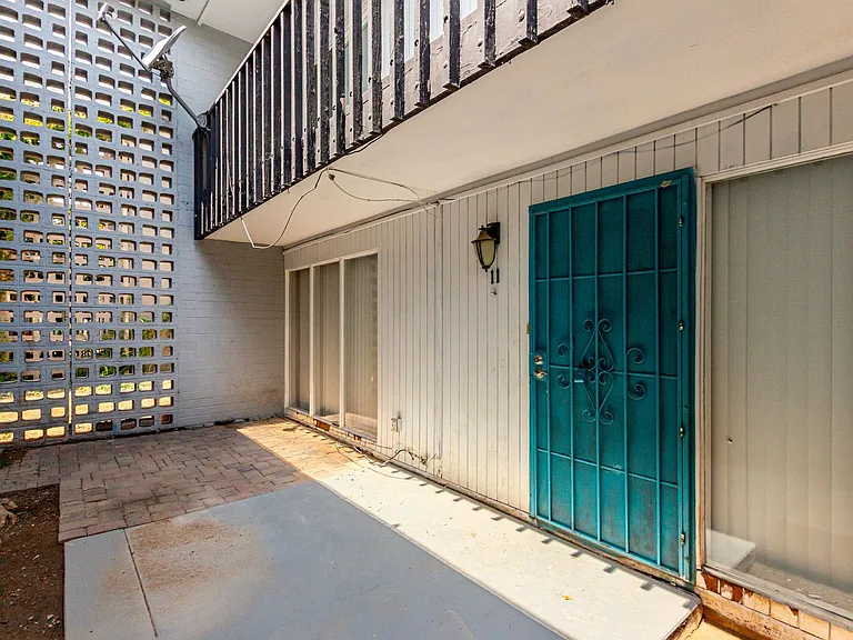 Madison Flats — Photo 31