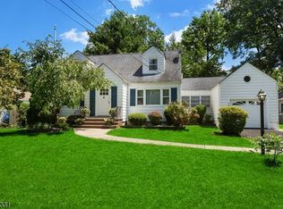 19 Tulip St, Cranford, NJ 07016