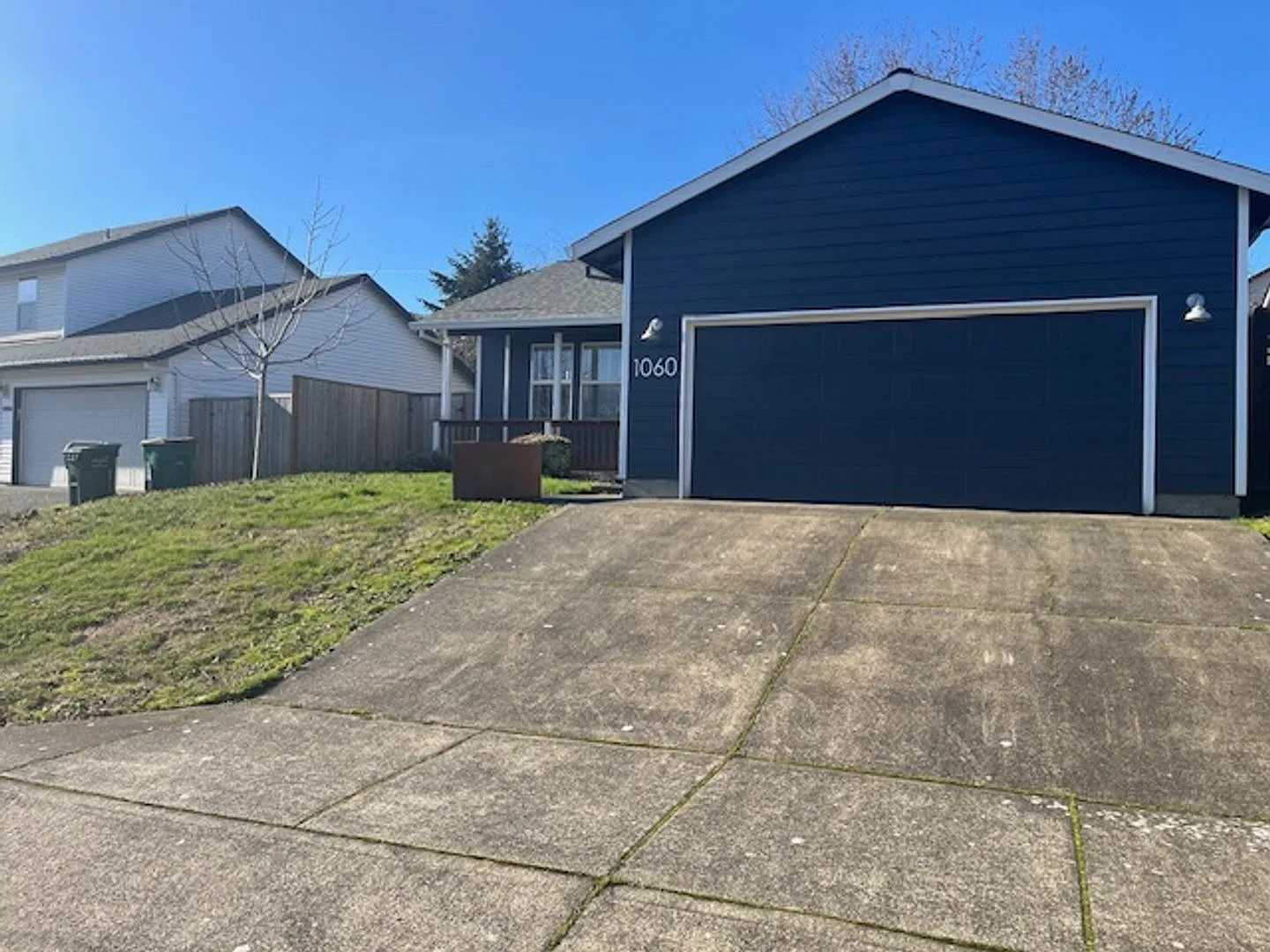 3 Bedroom 2 Bath Dundee OR 97115 — Photo 2