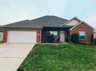 3007 Millbrook Dr, Benton, AR 72015
