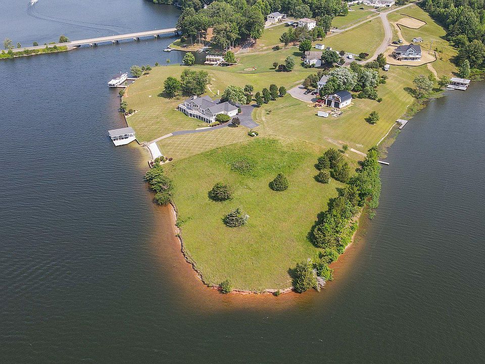 1st image of 6101 Lake Front Way
