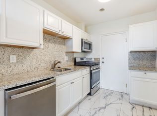 3450 Toledo Ter APT 116, Hyattsville, MD 20782