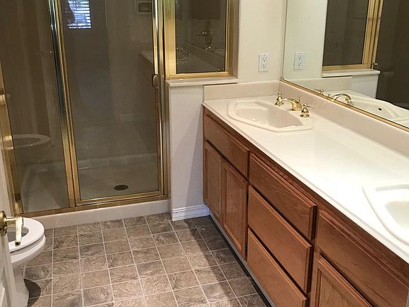 Master bathroom with large shower and 2 sinks