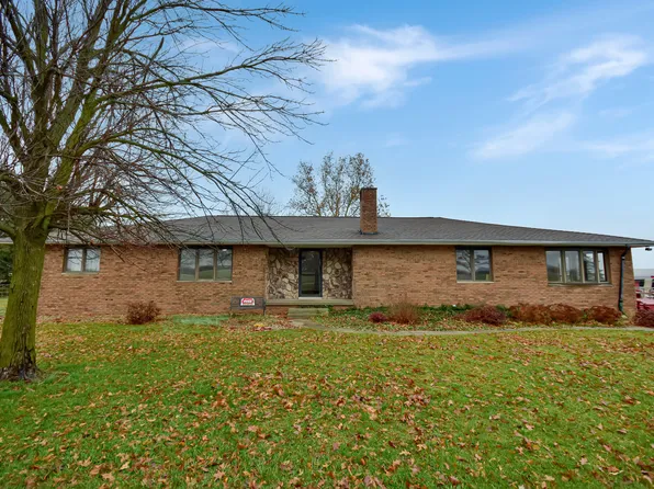 26536 Litwiller Rd, Delavan, IL 61734