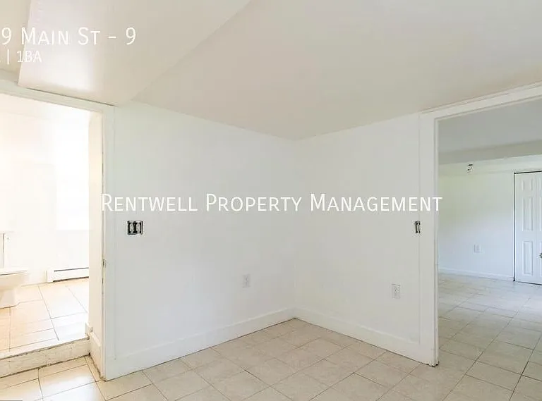 159 Main St #9 — Photo 8