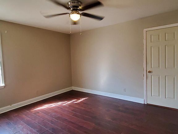 5th image of 3212 Trailwood Court
