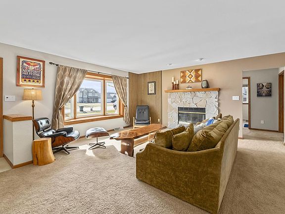 4th image of 2512 Rebecca DRIVE