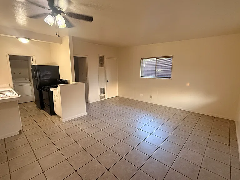 3388 Smith Dr — Photo 3