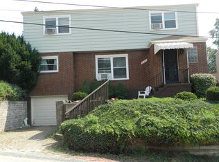 2722 Edison St, Pittsburgh, PA 15212