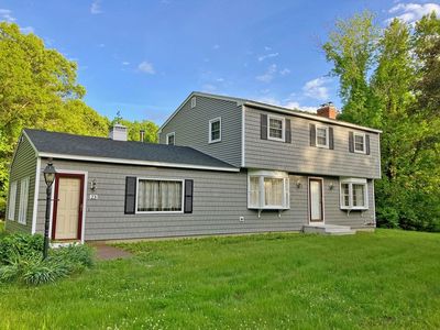 23 Hardwick Rd, Petersham, MA, 01366