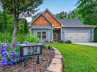 234 Sunset Cv, Ellijay, GA 30540